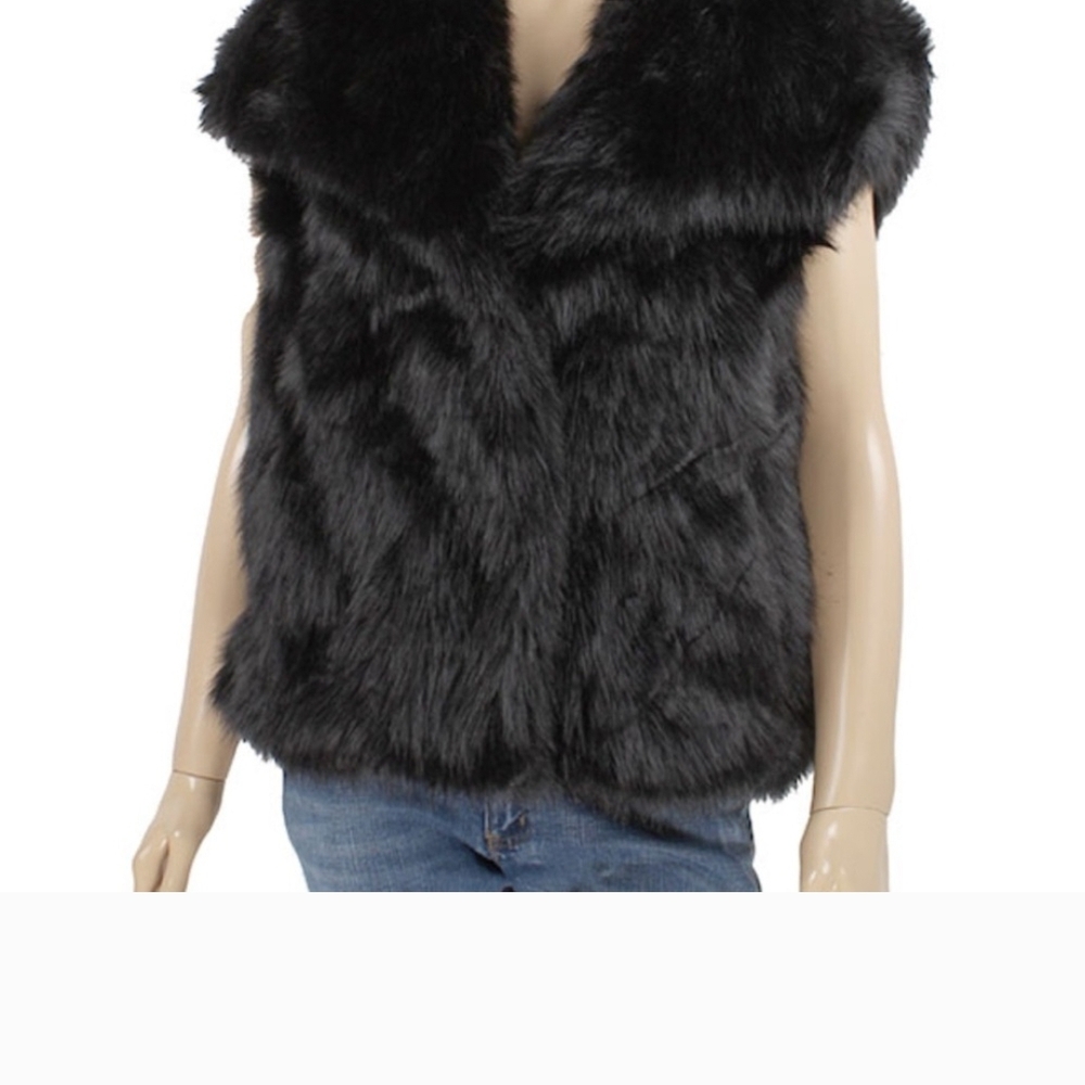 ShopEvelyn Chic Black Faux Fur Vest - XL - Picture 2 of 2